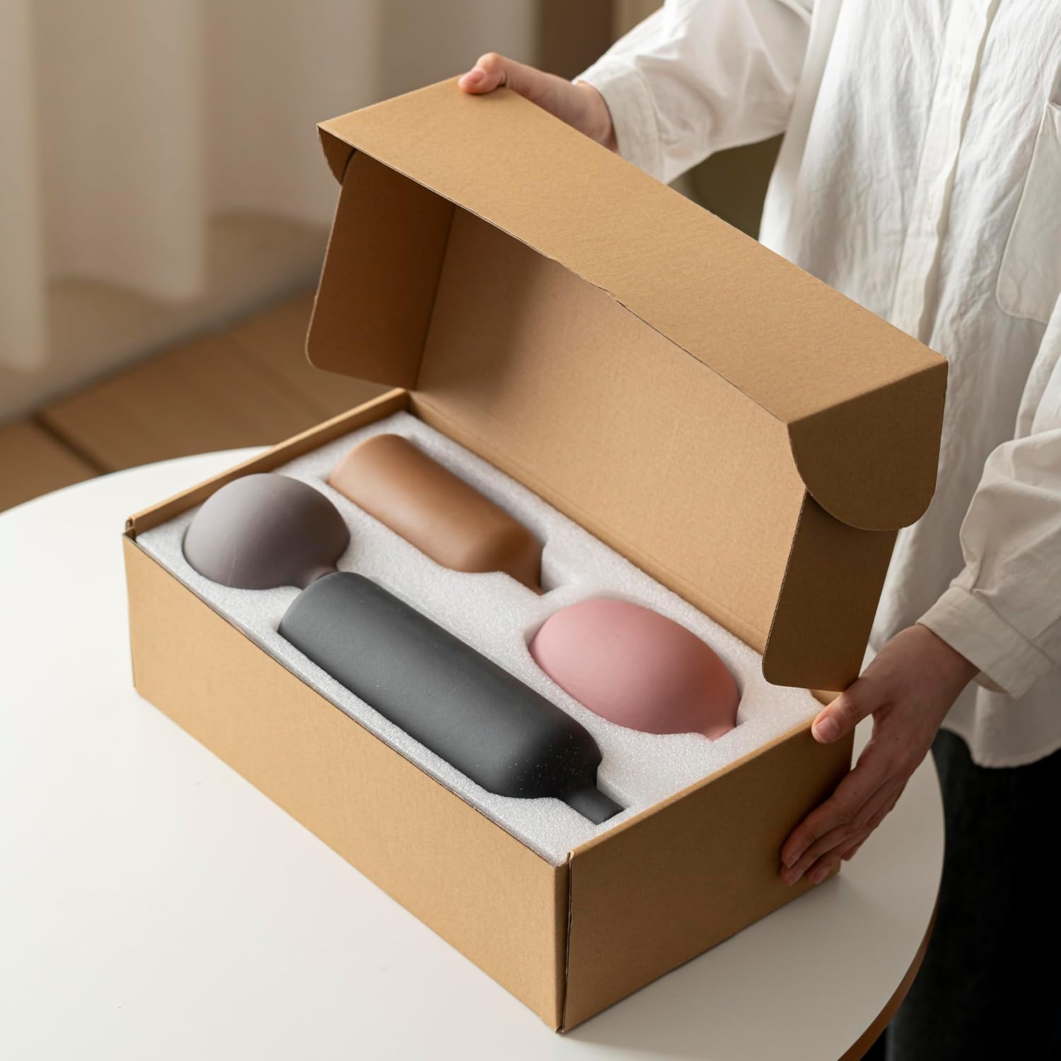 Elevate Your Space with Our Modern 4-Piece Ceramic Vase Set in Elegant Coffee Mix - Perfect for Home Décor and Gifting