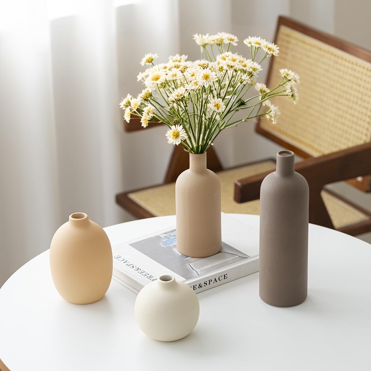 Elevate Your Space with Our Modern 4-Piece Ceramic Vase Set in Elegant Coffee Mix - Perfect for Home Décor and Gifting