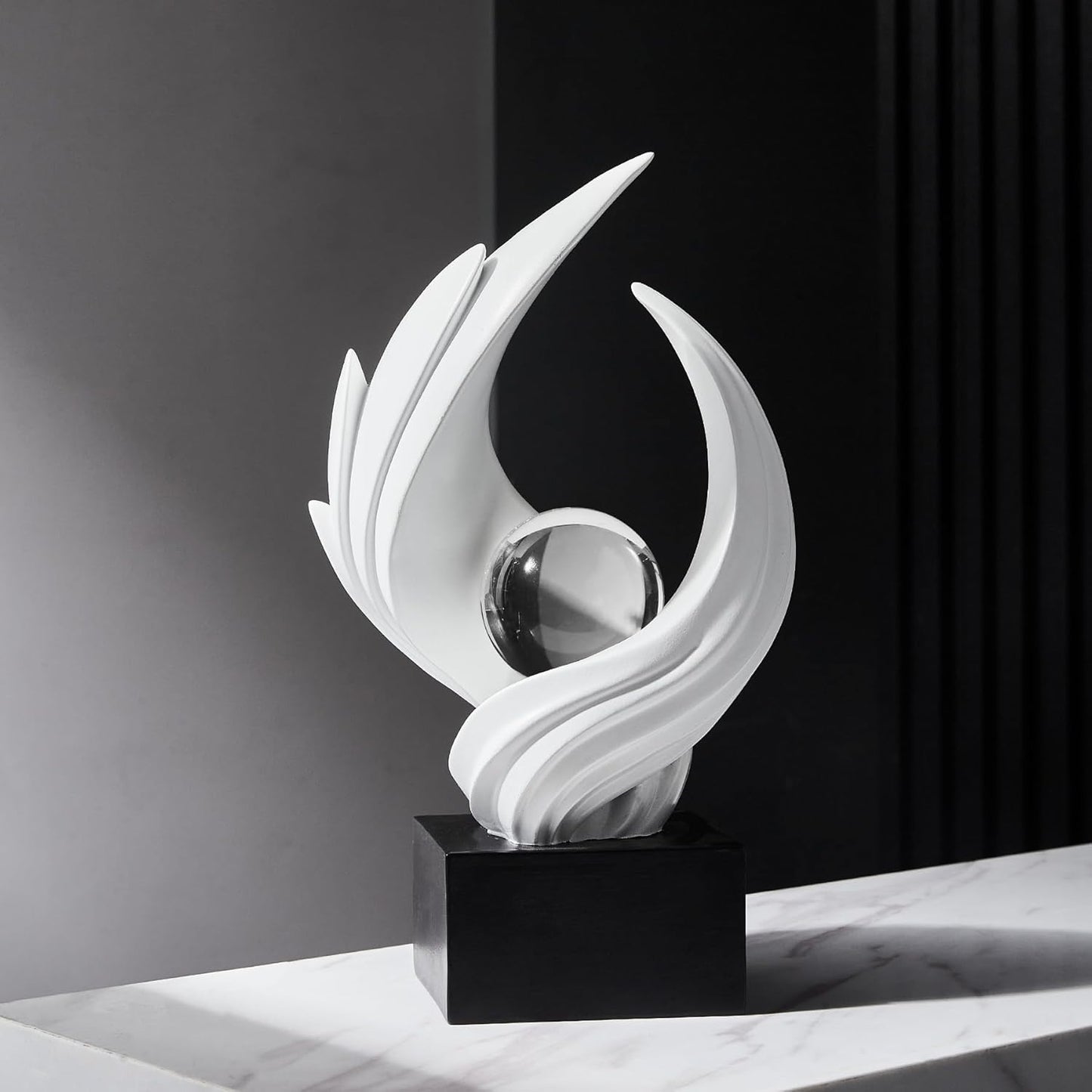 Stunning Modern White Abstract Resin Sculpture - Elegant Table Decor for Living Room, Office, and More