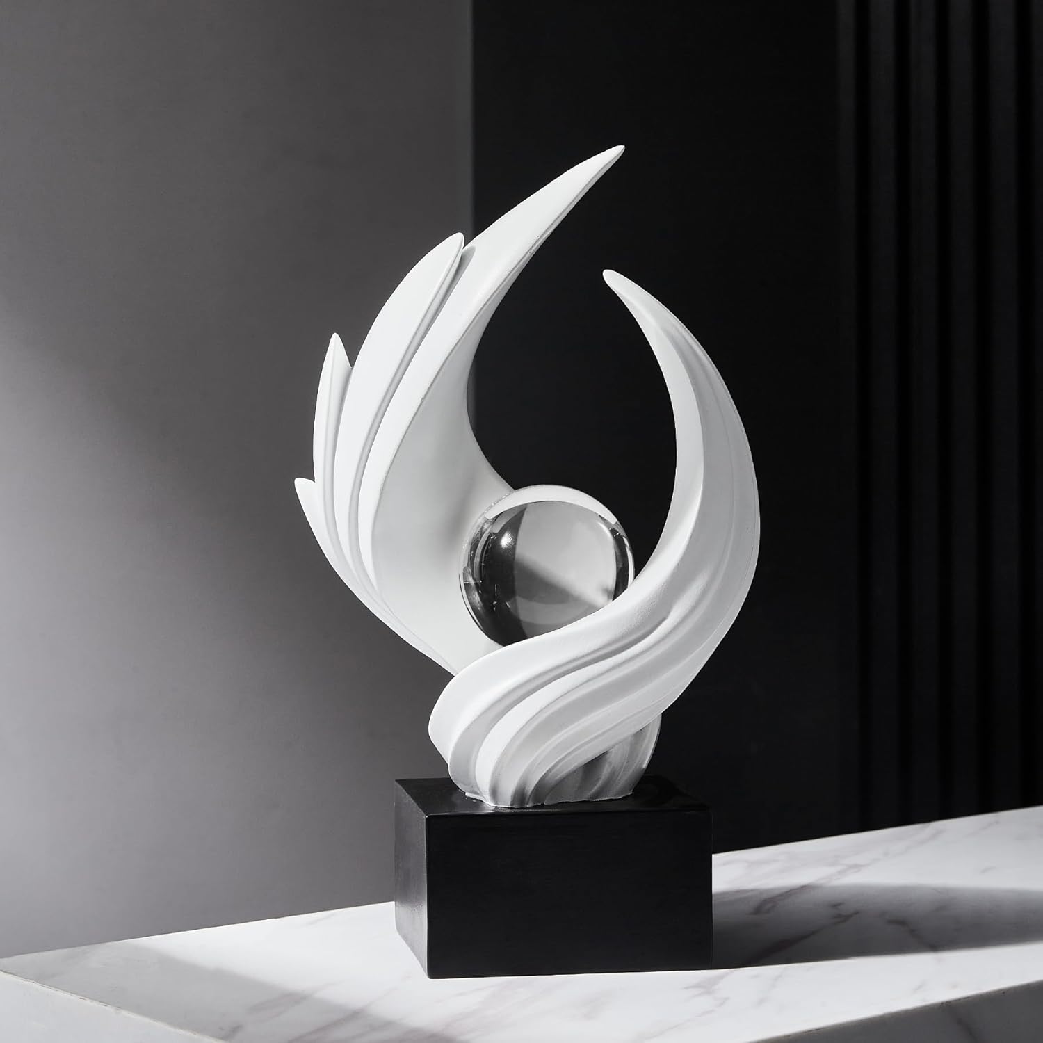 Stunning Modern White Abstract Resin Sculpture - Elegant Table Decor for Living Room, Office, and More