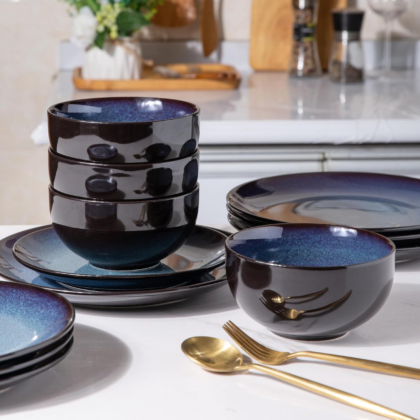 Elevate Your Dining Experience with Our Elegant Ceramic Dinnerware Set for 4 - Stylish, Durable, and Microwave Safe Stoneware Plates and Bowls