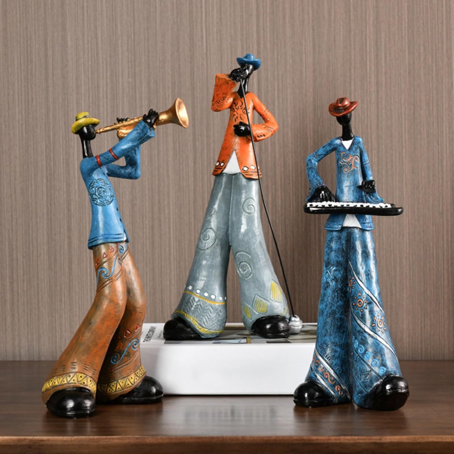 Elevate Your Space with the Nostalgic Trumpet Player Figurine - A Captivating Sculpture for Home, Office, and Beyond