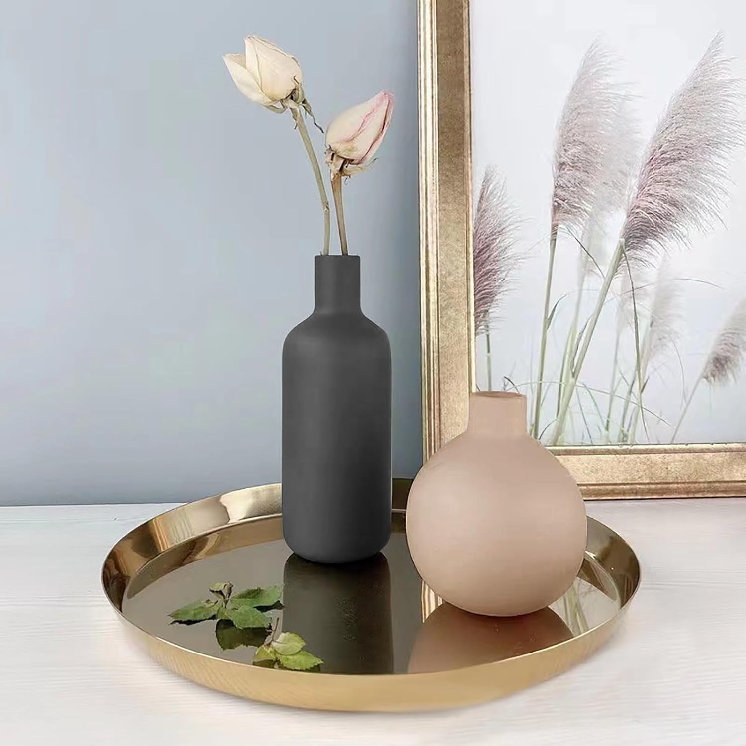 Elegant Set of 3 Modern Ceramic Vases for Stylish Home Décor - Perfect for Living Room, Shelf, and Entryway