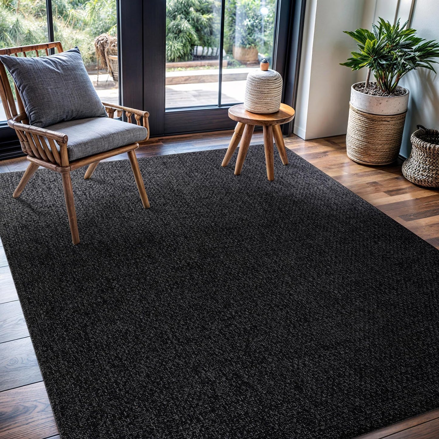 Transform Your Home with the Stylish and Washable 9x12 Jute Area Rug - Perfect for Living Rooms, Patios, and Kitchens in Dark Gray & Black