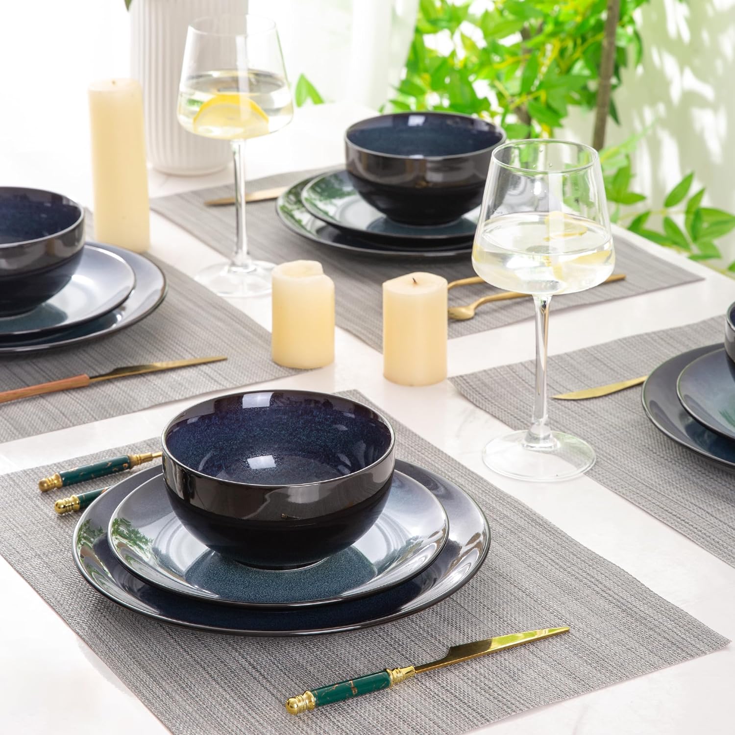 Elevate Your Dining Experience with Our Elegant Ceramic Dinnerware Set for 4 - Stylish, Durable, and Microwave Safe Stoneware Plates and Bowls
